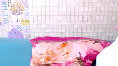 night_shine online show from January 2025 11:48:02 PM