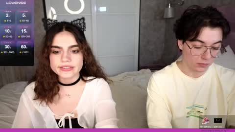 Snapshot of nightfloat chatting on February 2025 01:59:02 AM Daisy nd Tyler 3 online show from February 2025 01:59:02 AM