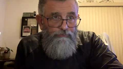 nightmoves1970 online show from January 2025 05:31:01 AM