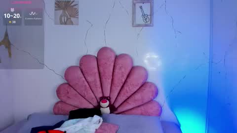 Anni online show from February 2026 11:22:01 PM