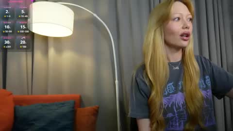 Snapshot of nika_dream_ chatting on May 2026 09:13:01 PM LIana online show from May 2026 09:13:01 PM
