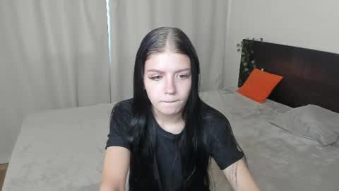 Snapshot of nika_silva_ chatting on August 2026 05:01:02 AM Nika online show from August 2026 05:01:02 AM