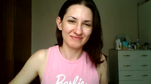 Snapshot of nika_smily chatting on July 2026 08:05:02 AM nika_smily online show from July 2026 08:05:02 AM