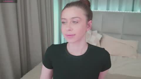 Snapshot of nikaletta chatting on May 2026 12:30:02 AM Nika online show from May 2026 12:30:02 AM