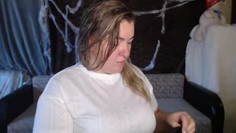 Nika online show from November 2025 04:25:01 AM