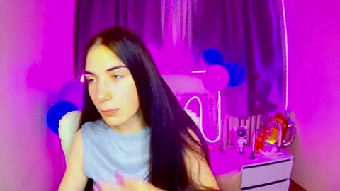 nikastarkk online show from October 2025 06:41:02 AM