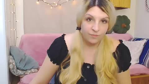 Snapshot of niki_leex chatting on March 2026 11:58:01 AM niki_leex online show from March 2026 11:58:01 AM
