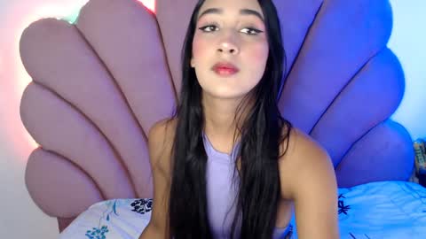 Snapshot of nikibrice chatting on January 2025 07:18:01 PM online show from January 2025 07:18:01 PM