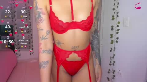 Niki online show from October 2025 11:28:02 PM