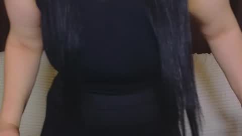 Snapshot of nikki_kardashian chatting on January 2025 10:32:02 PM Nikki Kardashian online show from January 2025 10:32:02 PM