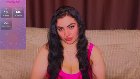 Snapshot of nikki_kardashian chatting on March 2025 01:48:01 AM Nikki Kardashian online show from March 2025 01:48:01 AM