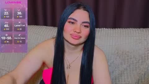 Snapshot of nikki_kardashian chatting on March 2025 02:12:02 AM Nikki Kardashian online show from March 2025 02:12:02 AM