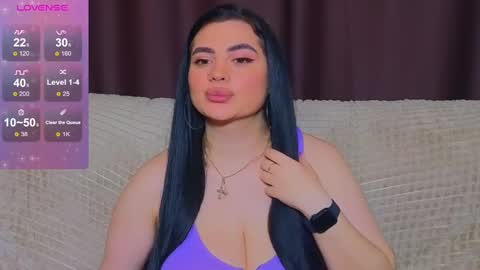 Snapshot of nikki_kardashian chatting on March 2025 01:47:01 AM Nikki Kardashian online show from March 2025 01:47:01 AM