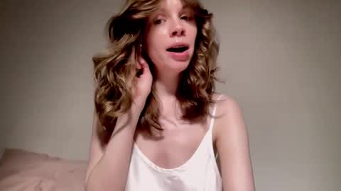 Nikki online show from December 2024 01:17:01 PM