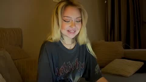 Snapshot of nikki_whatever chatting on December 2024 08:50:01 PM nicolette online show from December 2024 08:50:01 PM