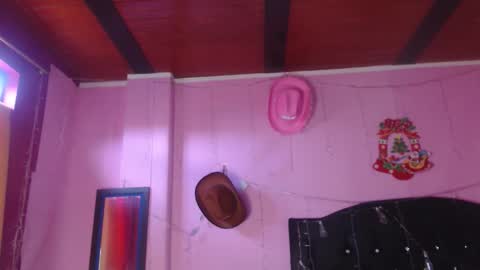 Nikkirous online show from September 2025 12:19:01 PM