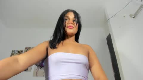 Debora21Cm online show from December 2024 08:35:01 AM