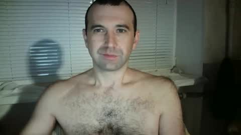 nikolas_vaz online show from September 2025 08:13:02 PM