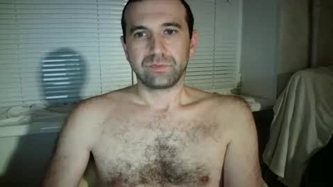 nikolas_vaz online show from October 2025 08:07:01 PM