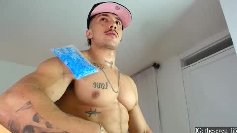 Niko online show from September 2025 05:41:01 AM