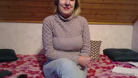 Nikole1 online show from January 2025 10:28:02 AM