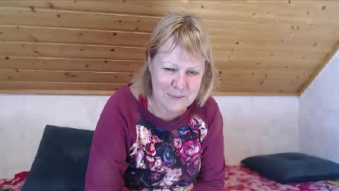 Snapshot of nikole111 chatting on May 2026 10:31:01 AM Nikole1 online show from May 2026 10:31:01 AM