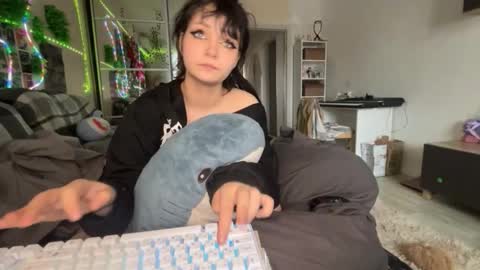 nikoli_naw online show from December 2025 06:22:02 AM