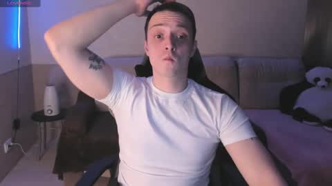 Nikolos online show from February 2025 02:21:02 PM