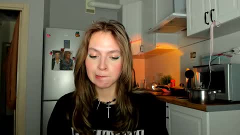 Snapshot of niky_jess chatting on February 2025 09:06:02 PM Veronica online show from February 2025 09:06:02 PM