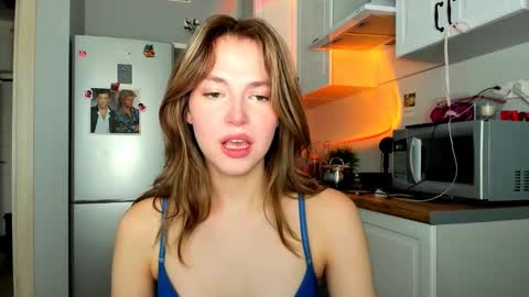 Snapshot of niky_jess chatting on February 2025 07:55:01 AM Veronica online show from February 2025 07:55:01 AM