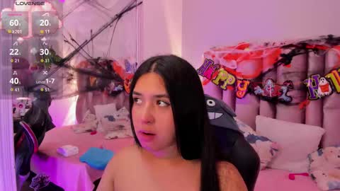 Niky Brooks online show from October 2025 11:33:02 AM