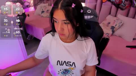 Niky Brooks online show from October 2025 09:32:02 AM