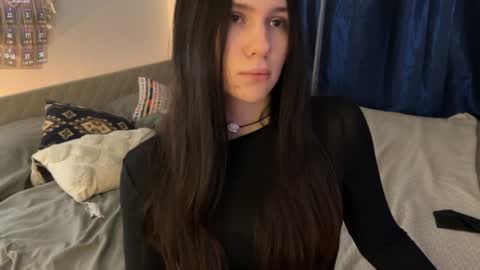 Jennet online show from February 2025 02:16:02 PM