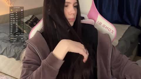 Jennet online show from March 2025 09:40:02 PM