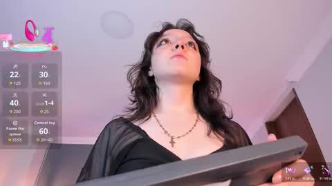 nina_ford_ online show from November 2025 03:01:01 AM