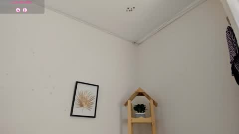 nina_keller_ online show from January 2026 10:11:02 PM