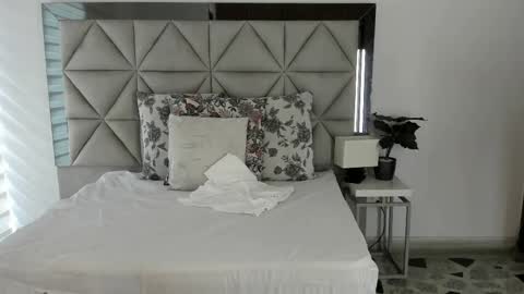 Snapshot of nina_pons chatting on November 2025 08:31:01 PM Nina online show from November 2025 08:31:01 PM