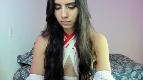 Snapshot of nina_pons chatting on November 2025 07:43:01 PM Nina online show from November 2025 07:43:01 PM