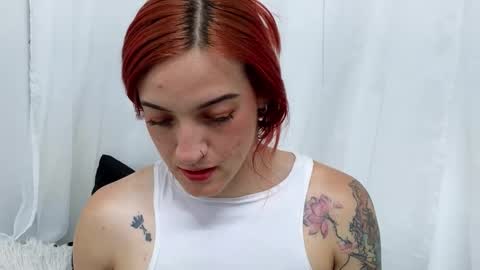 Ninaa fox online show from September 2025 05:02:01 PM