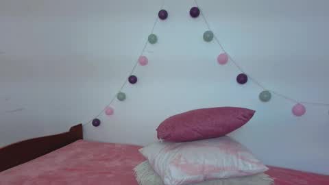 Nina online show from January 2026 04:55:01 PM