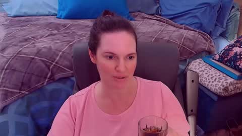 Nina Jaymes online show from November 2025 02:22:02 AM