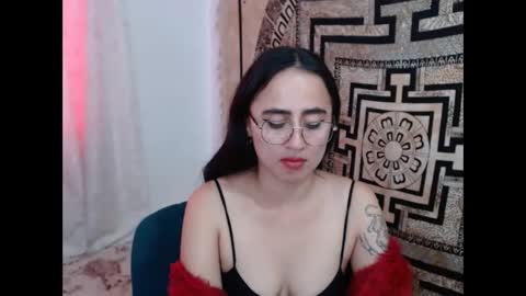 Snapshot of ninakravtz chatting on December 2024 01:36:02 PM N I N A online show from December 2024 01:36:02 PM
