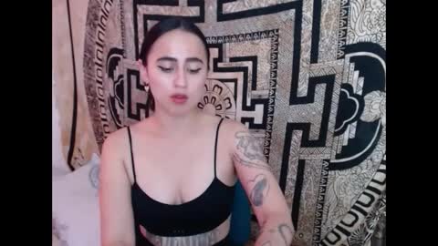 Snapshot of ninakravtz chatting on December 2024 05:23:02 PM N I N A online show from December 2024 05:23:02 PM