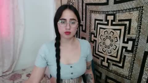 Snapshot of ninakravtz chatting on January 2025 08:35:01 PM N I N A online show from January 2025 08:35:01 PM