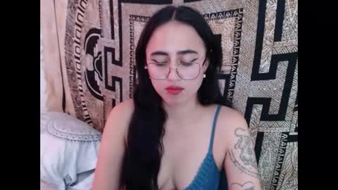 Snapshot of ninakravtz chatting on January 2025 06:47:01 PM N I N A online show from January 2025 06:47:01 PM