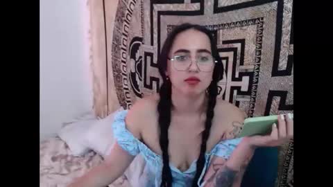Snapshot of ninakravtz chatting on January 2025 06:44:01 PM N I N A online show from January 2025 06:44:01 PM
