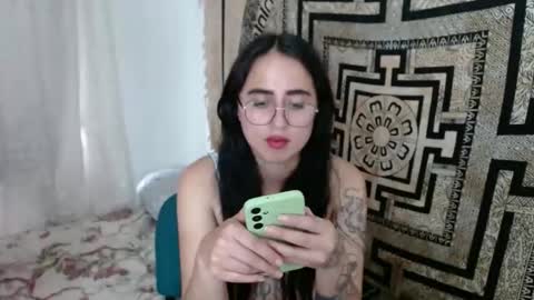 Snapshot of ninakravtz chatting on February 2025 03:16:01 PM N I N A online show from February 2025 03:16:01 PM