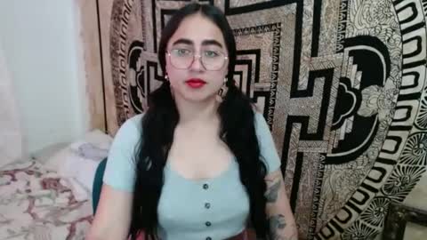 Snapshot of ninakravtz chatting on September 2025 03:00:02 PM N I N A online show from September 2025 03:00:02 PM