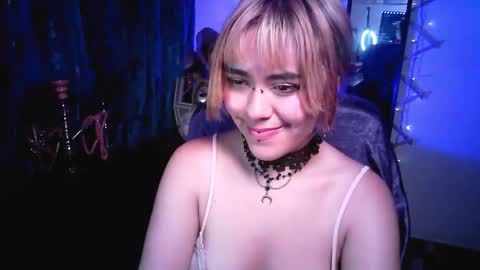 Snapshot of ninamon206063 chatting on September 2025 09:51:01 PM NIina Mon online show from September 2025 09:51:01 PM