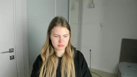 ninarihh online show from February 2025 02:54:02 PM